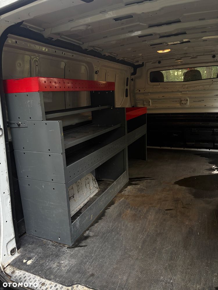 Opel Vivaro - 5