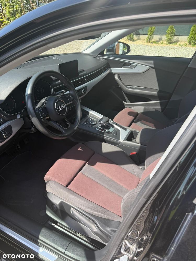 Audi A4 Avant 2.0 TDI S tronic - 8
