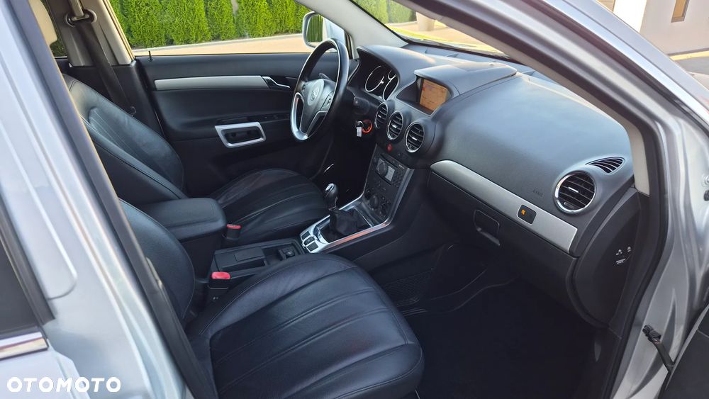 Opel Antara - 12