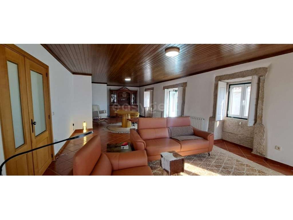 Magnífica Moradia T4 - Quinta das Quebradas, Mogadouro - Grande imagem: 3/19