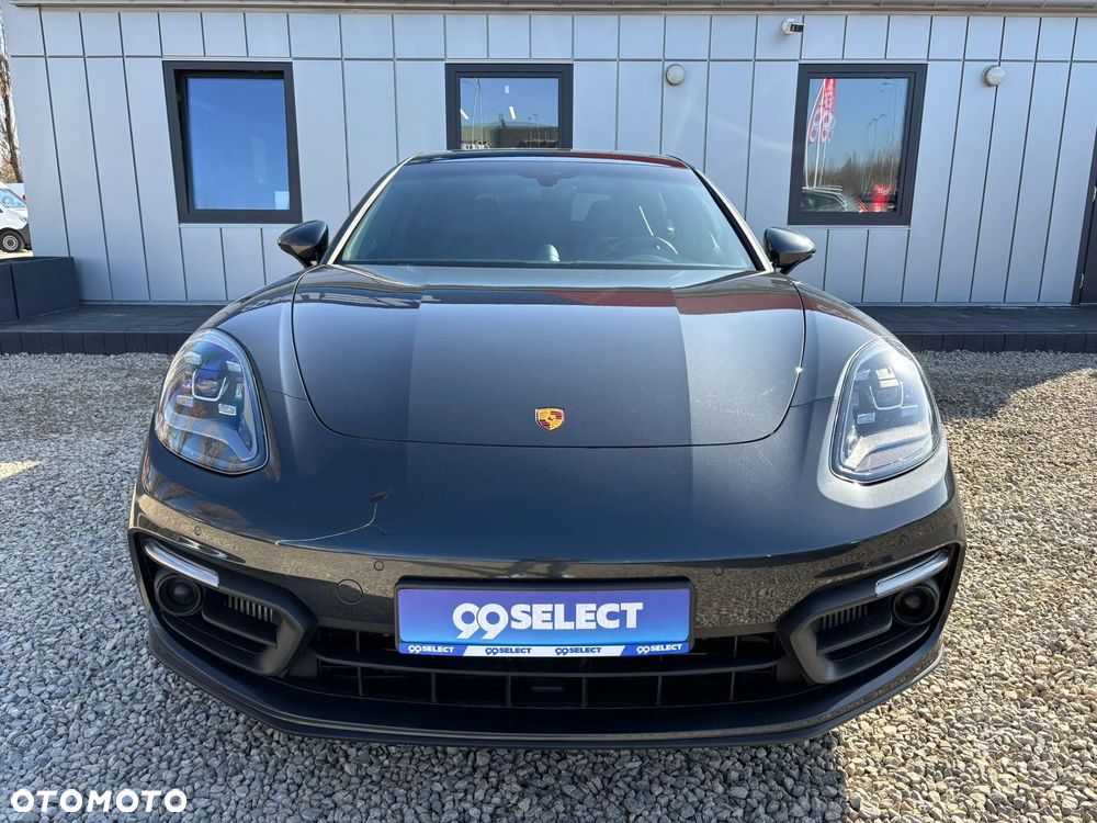 Porsche Panamera 4 Platinum Edition - 8