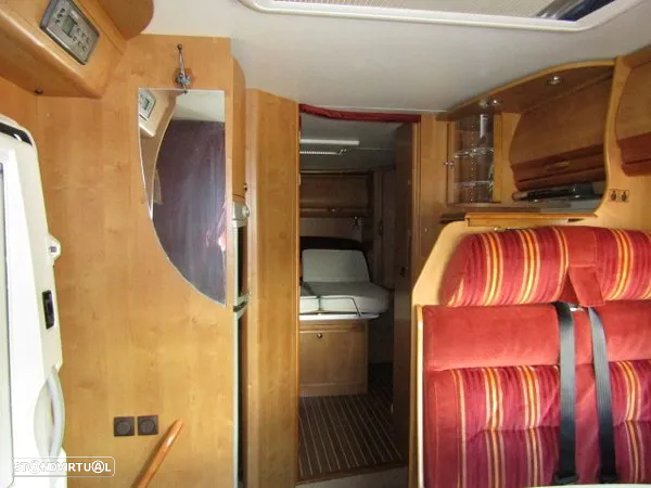 Rapido Serie 70 Cama Central Excelente estado geral - 26