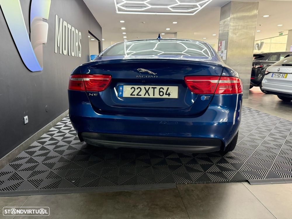 Jaguar XE 2.0 D R-Sport Aut. - 7