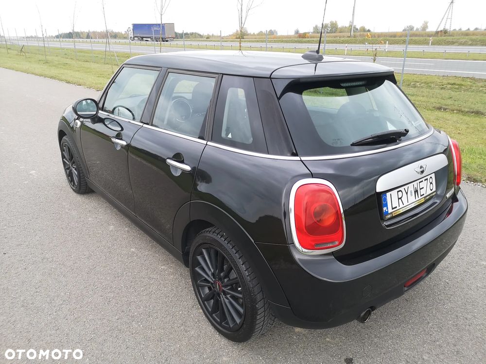 MINI Cooper Seven Chili - 24