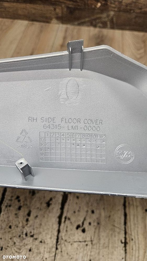 Listwa boczna tunel osłona owiewka Sym Cruisym 125 300  64315-LM1-000-OK - 8