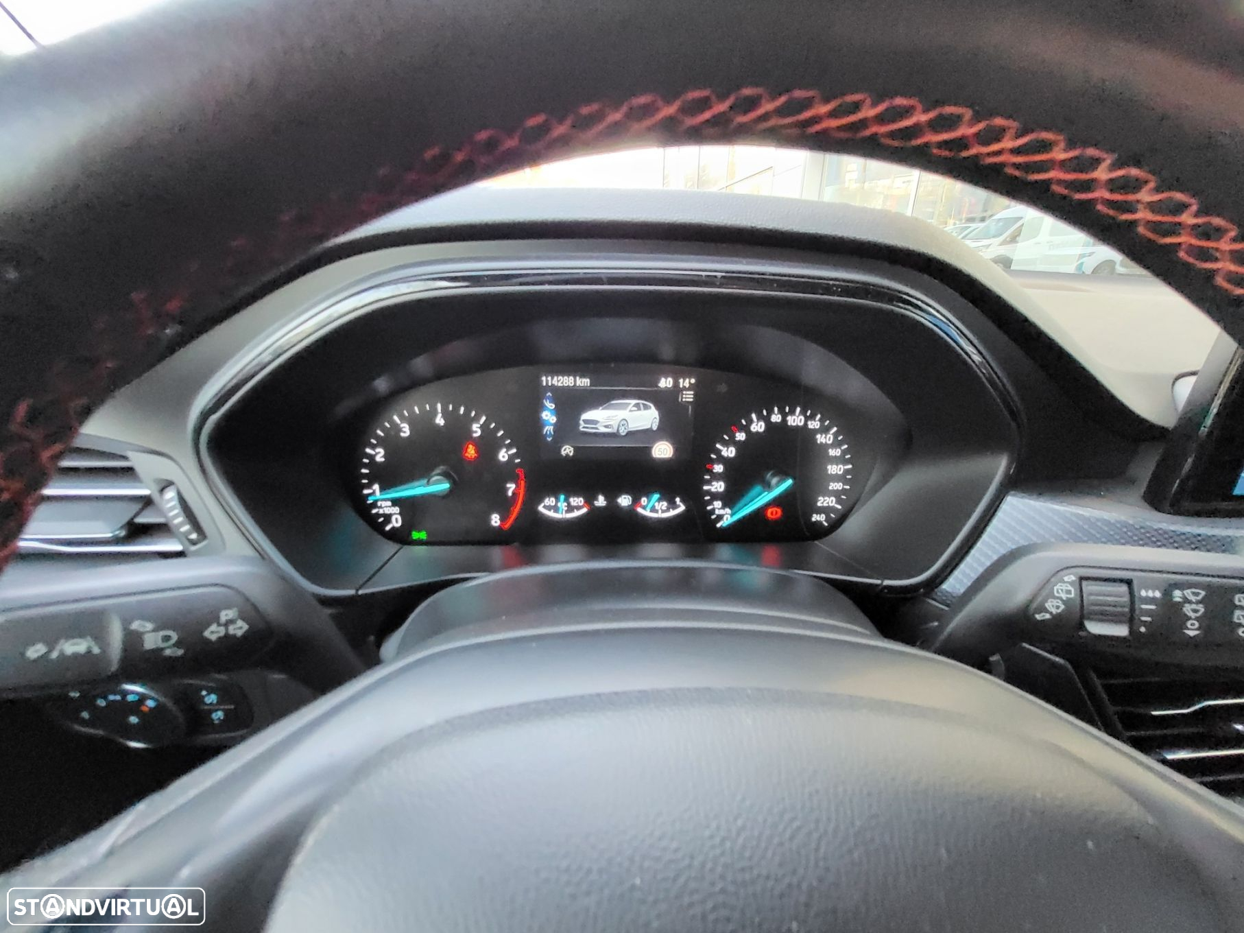 Ford Focus 1.0 EcoBoost ST-Line X - 21