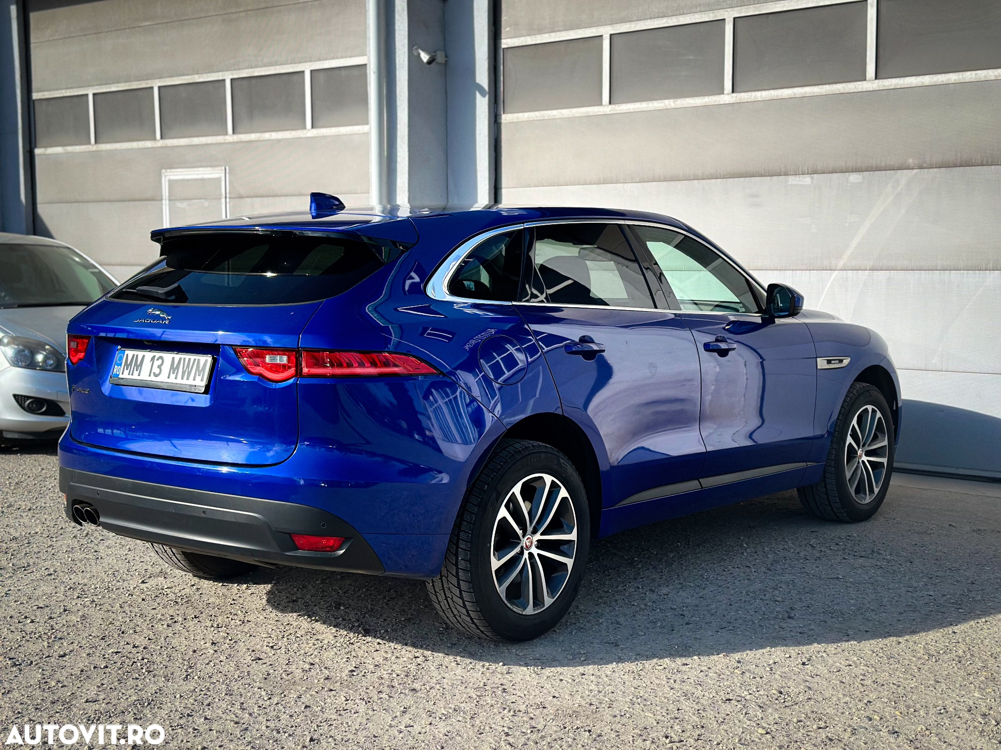 Jaguar F-Pace 20d Aut. R-Sport - 6