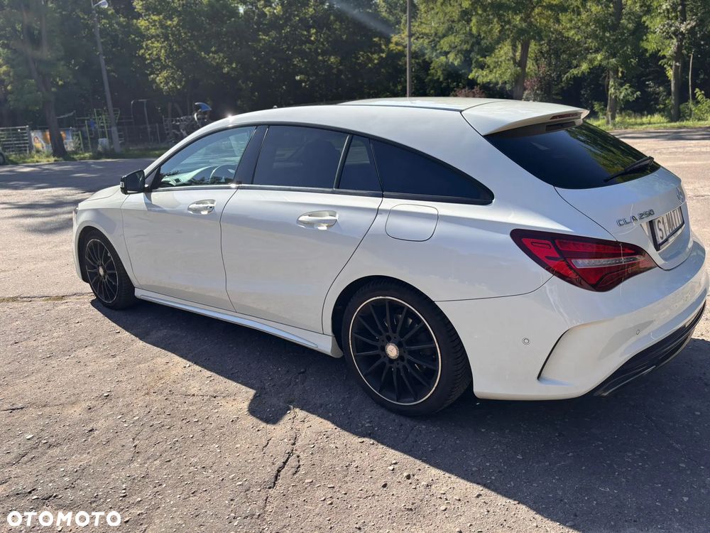 Mercedes-Benz CLA - 14