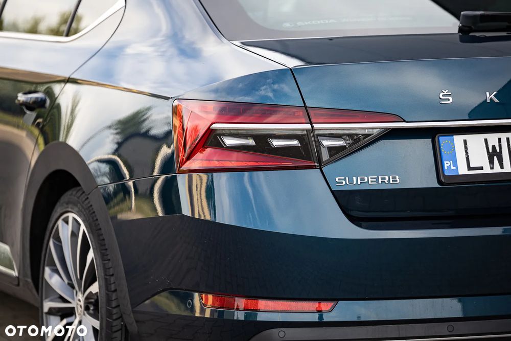 Skoda Superb 2.0 TDI SCR 4x4 L&K DSG - 11