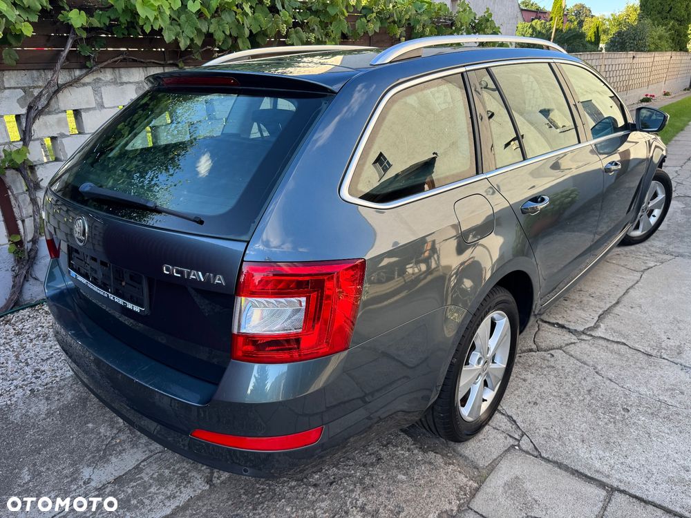 Skoda Octavia 1.6 TDI Style - 4