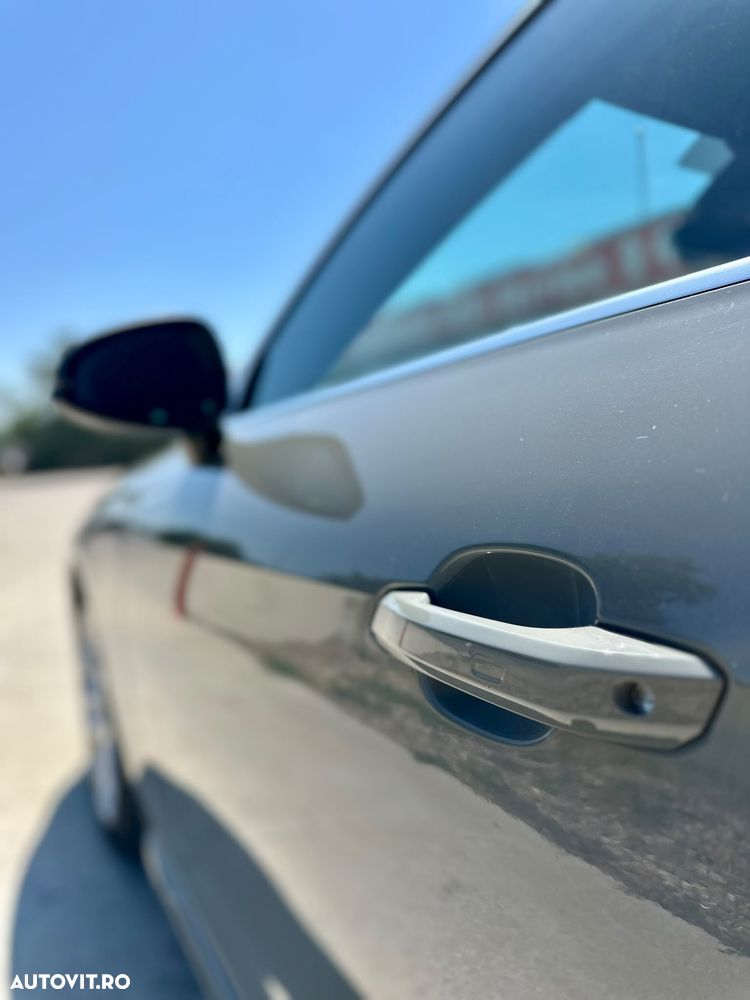 Audi A4 Limuzina 30 TDI S tronic MHEV S Line - 12