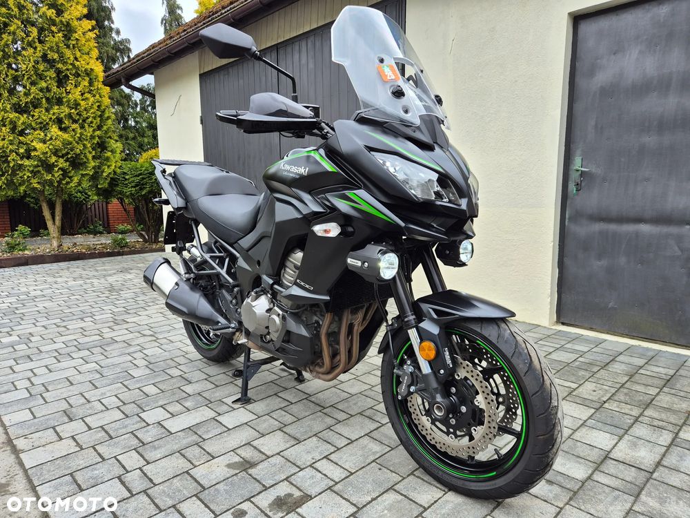 Kawasaki Versys 1000 - 8