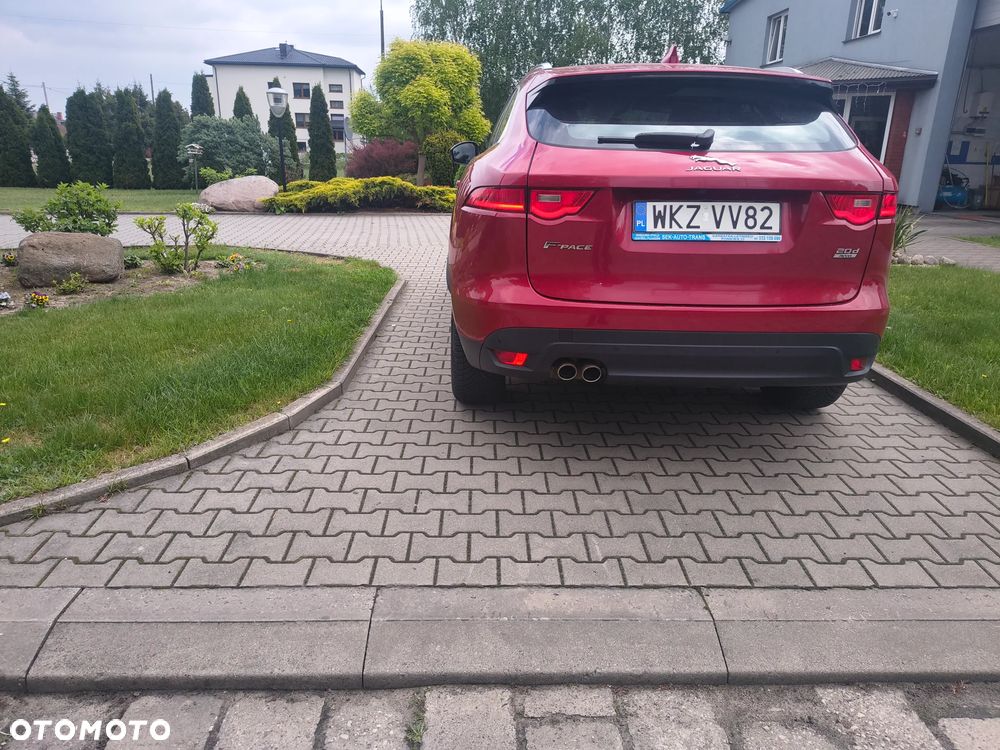 Jaguar F-Pace 20d AWD Portfolio - 13