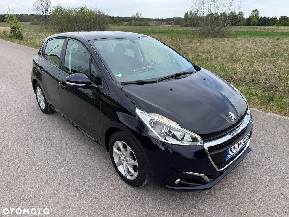 Peugeot 208 - 3