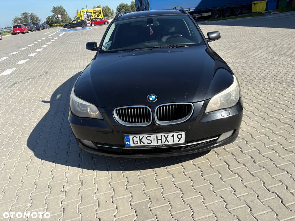 BMW Seria 5 525d - 6