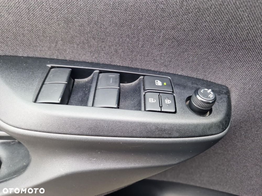 Toyota Yaris 1.5 Comfort - 17