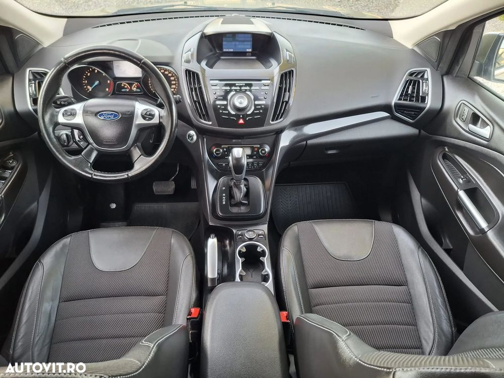 Ford Kuga 2.0 TDCi 4x4 Aut. Titanium - 6