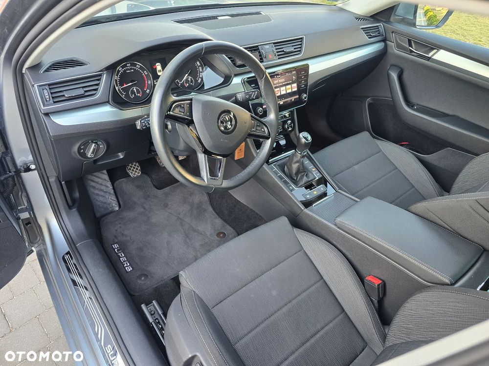 Skoda Superb 1.5 TSI ACT Ambition - 21