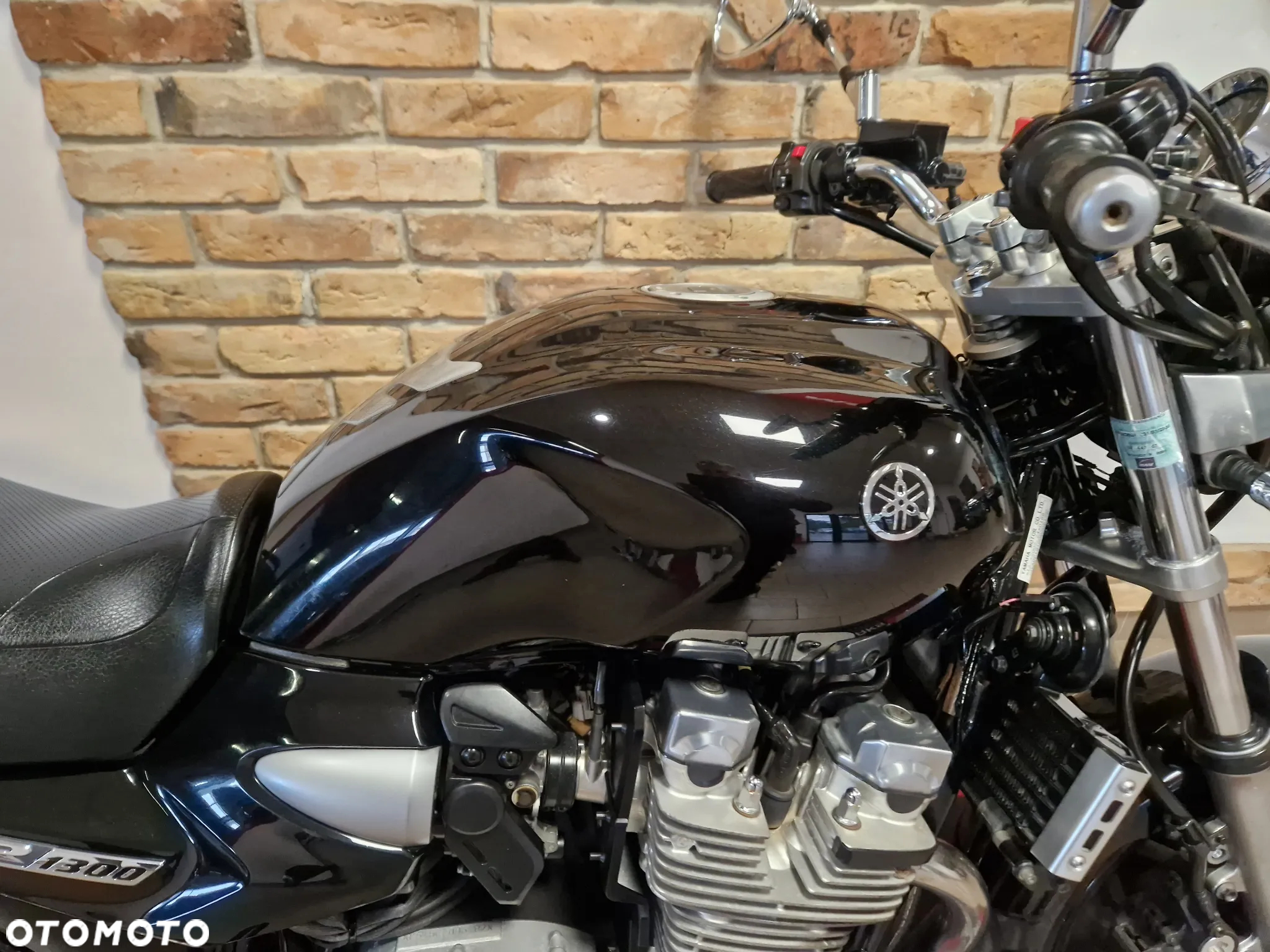 Yamaha XJR - 29