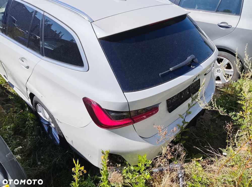 BMW Seria 3 320d xDrive Sport Line Shadow - 4