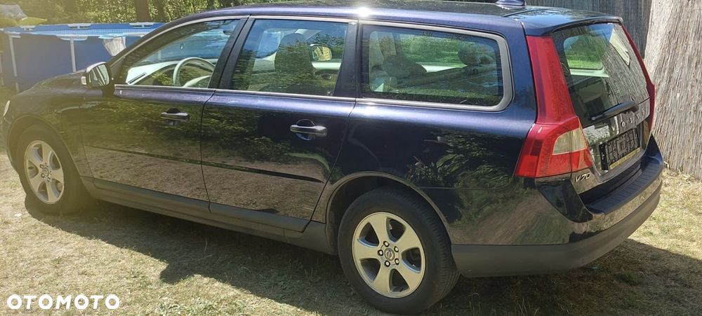 Volvo V70 2.0D Momentum - 11