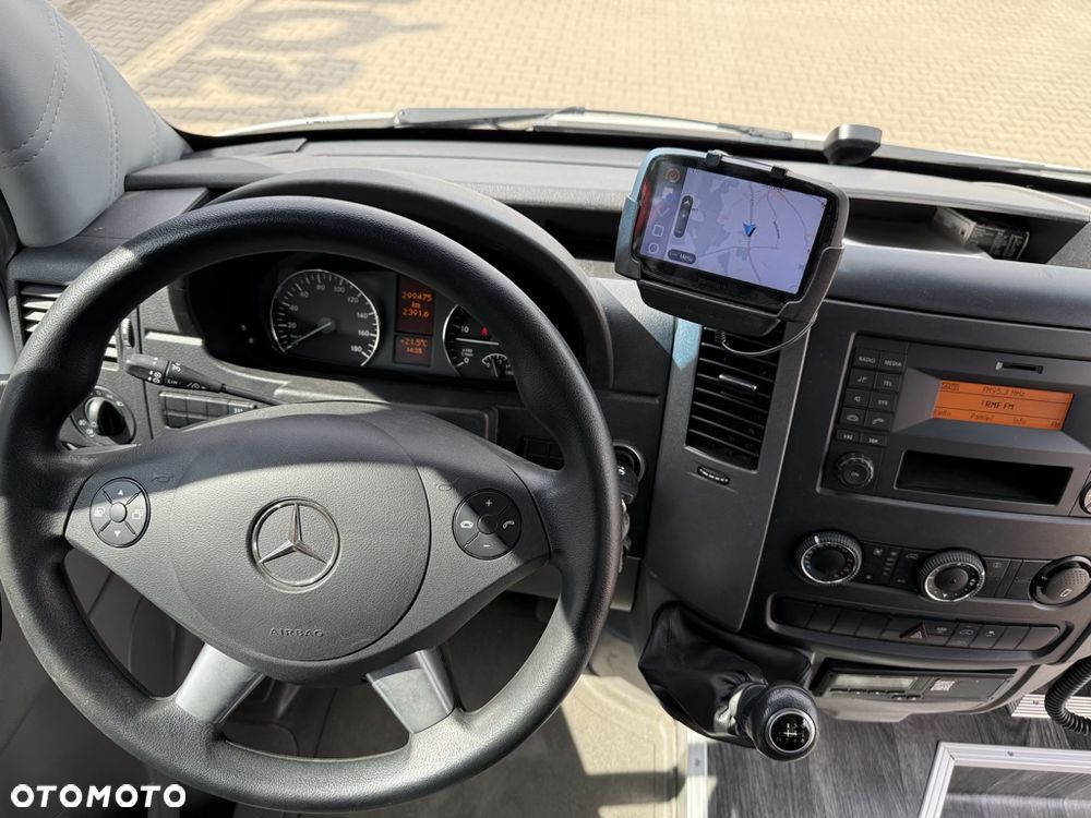 Mercedes-Benz Sprinter 519 3.0 V6 24 miejsca turystyczny - 32