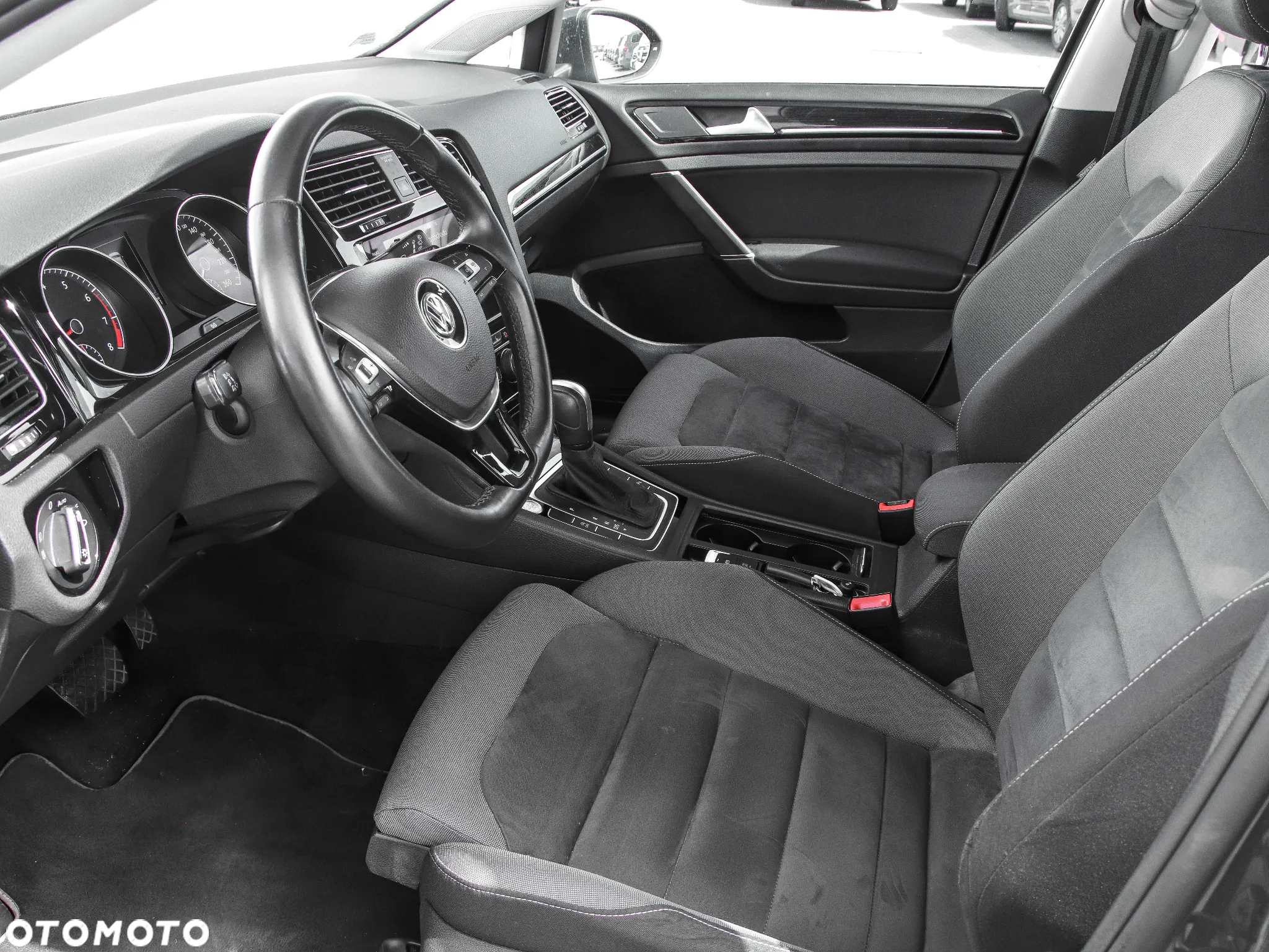 Volkswagen Golf VII 1.5 TSI BMT Evo Highline DSG - 10
