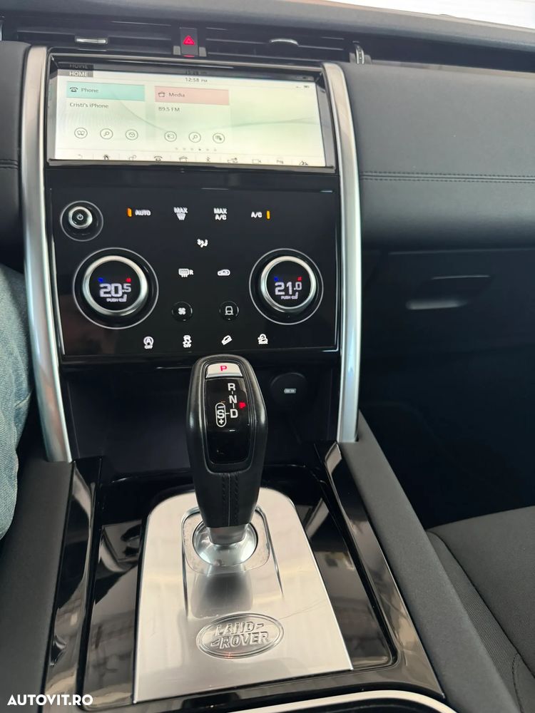 Land Rover Discovery Sport - 12