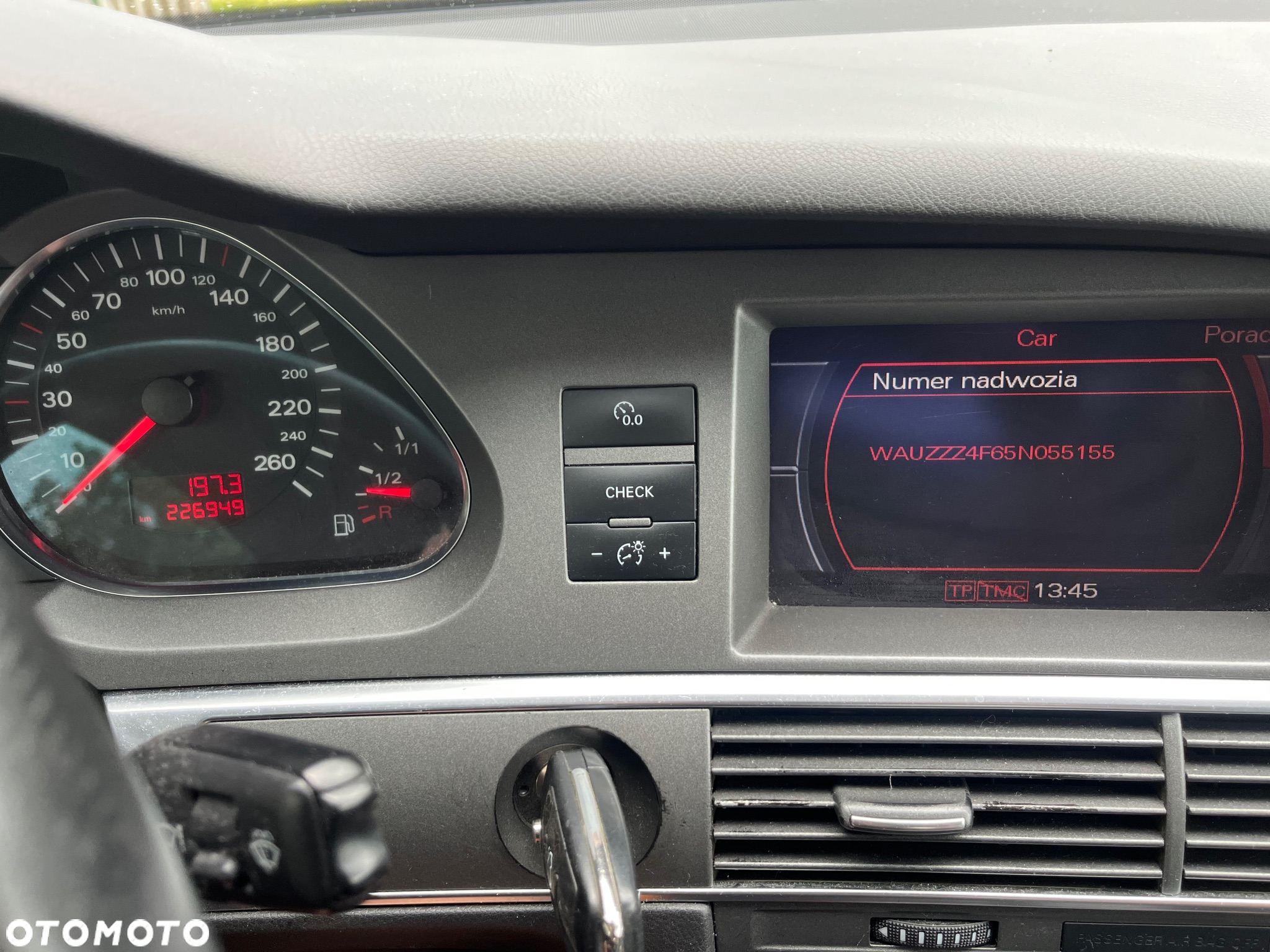 Audi A6 2.4 Multitronic - 33