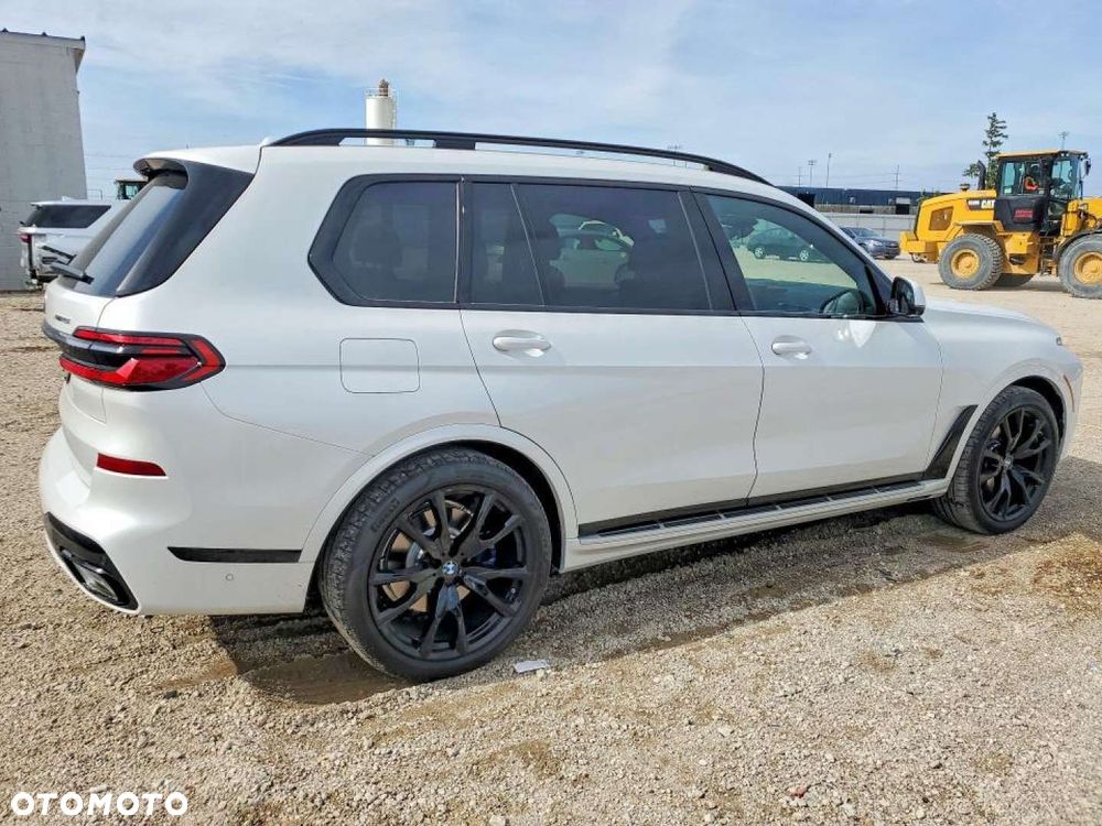 BMW X7 - 4