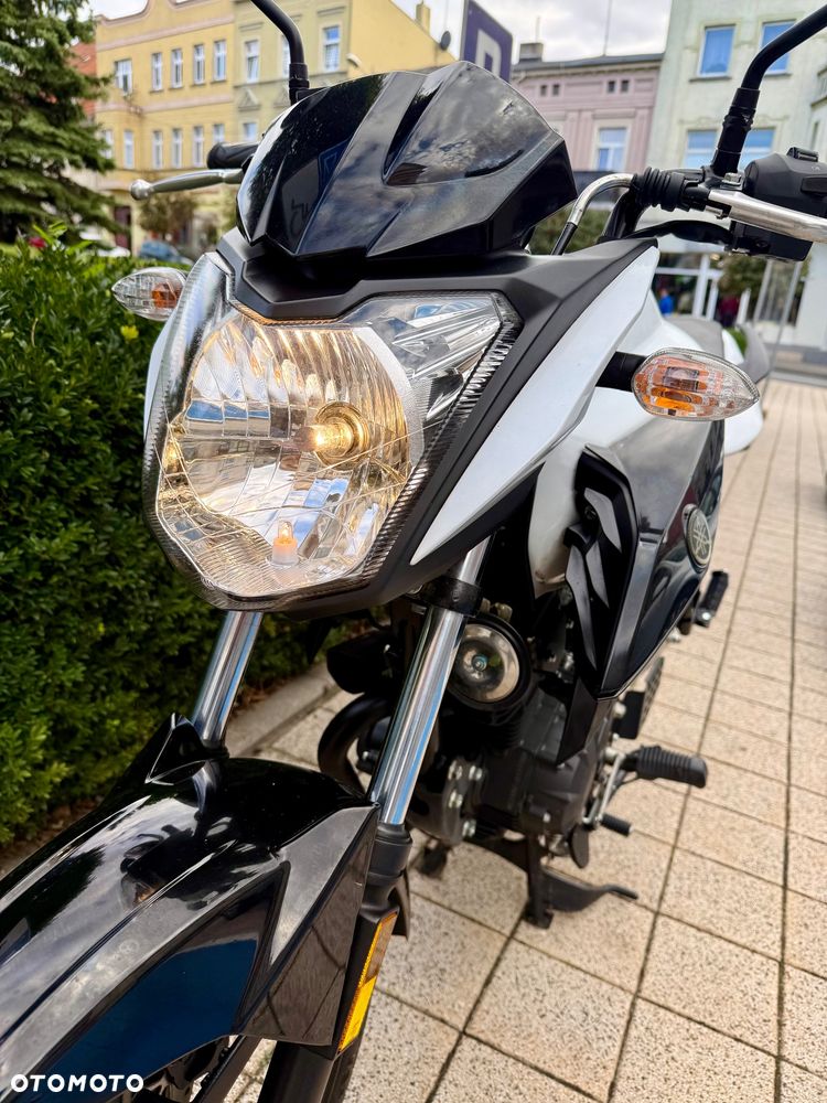 Yamaha YS - 5