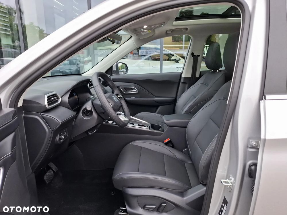 MG ZS Hybrid+ - 14