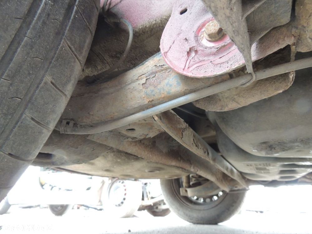 Belka zawieszenia tył Volkswagen UP! '13 1.0 - 1