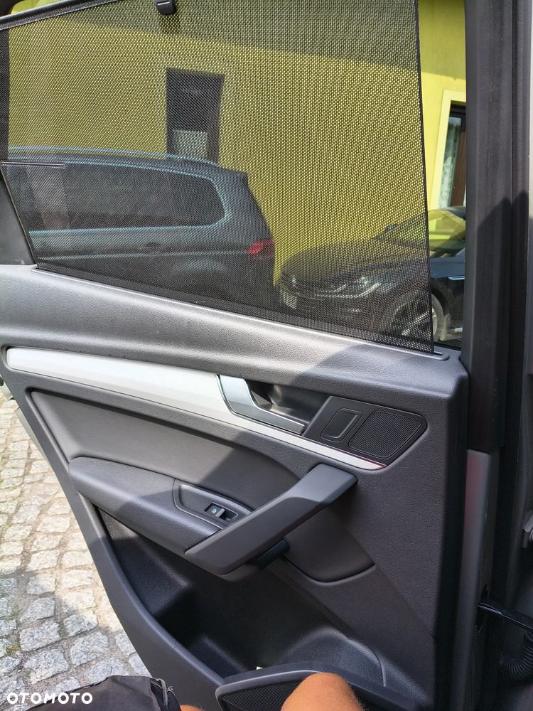 Audi Q5 50 TFSI e Quattro S Line S tronic - 16