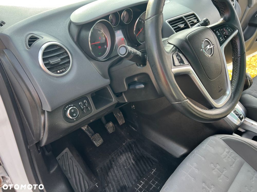 Opel Meriva 1.7 CDTI Cosmo - 37