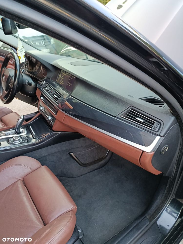 BMW Seria 5 2011 photo 5
