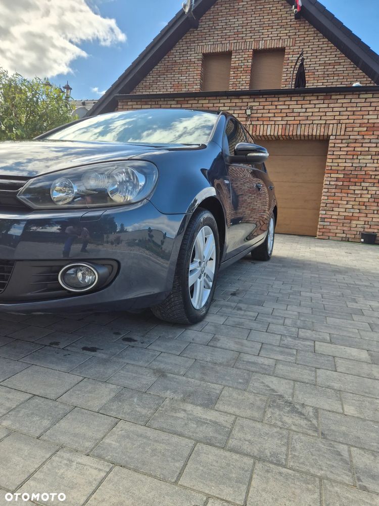 Volkswagen Golf - 16