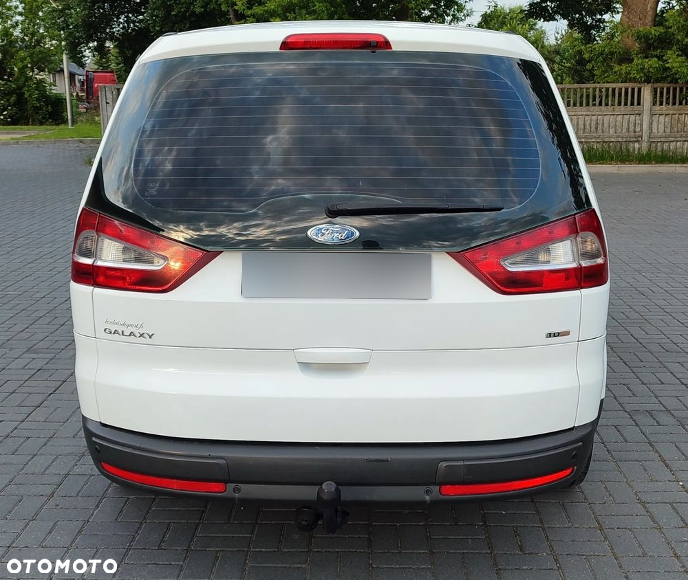 Ford Galaxy 1.8 TDCi Ambiente - 10