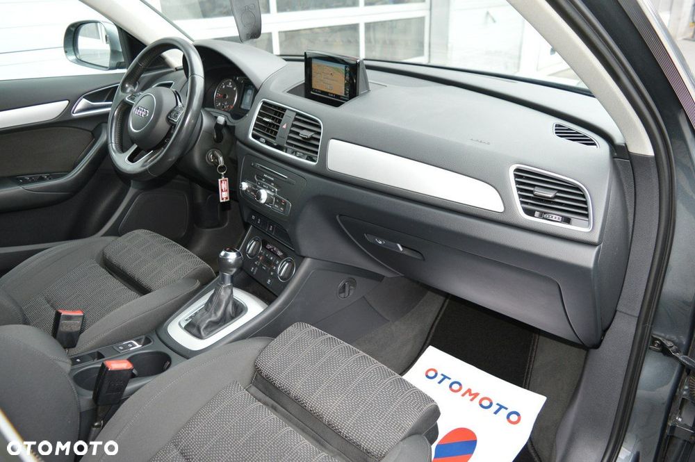 Audi Q3 2.0 TDI S tronic - 24