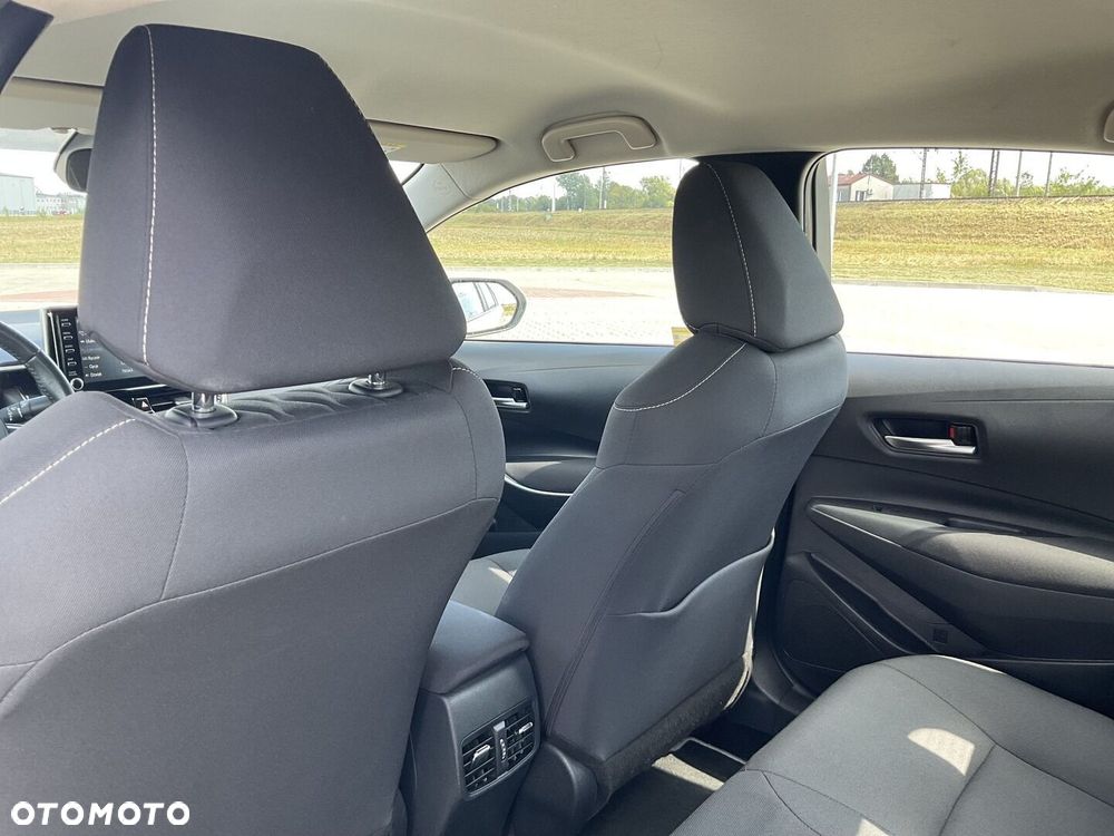 Toyota Corolla 1.8 Hybrid Comfort - 16
