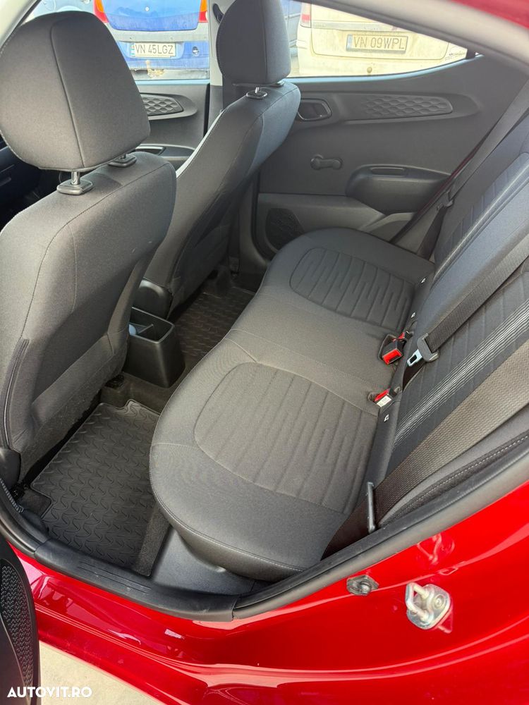 Hyundai i10 1.2 l 84 CP AMT Highway+ - 17