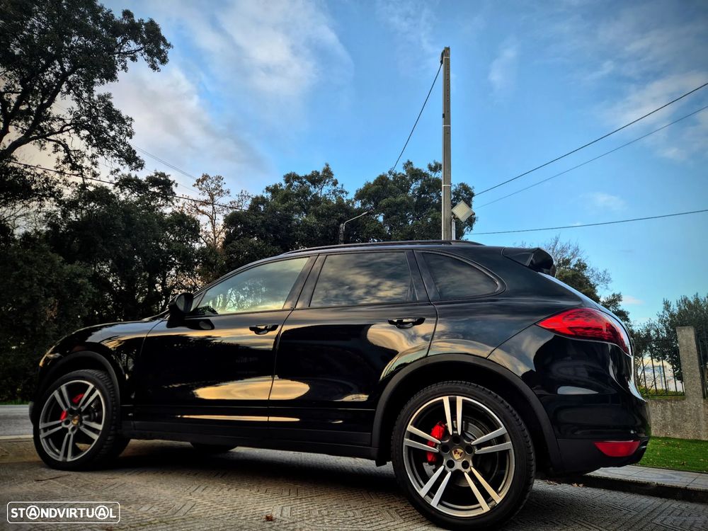 Porsche Cayenne Tiptronic S - 2