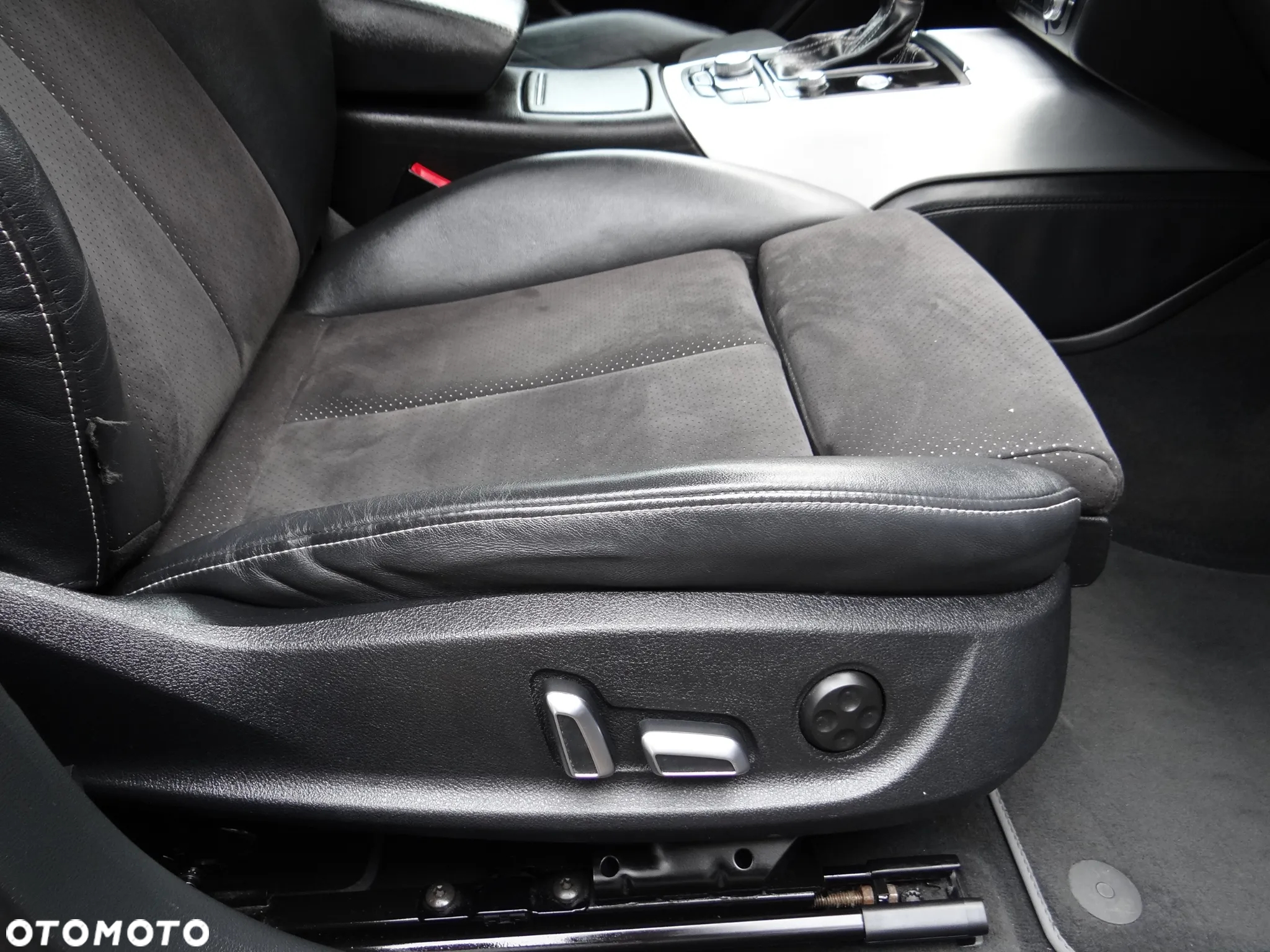 Audi A6 Avant 3.0 TDI quattro S tronic - 11