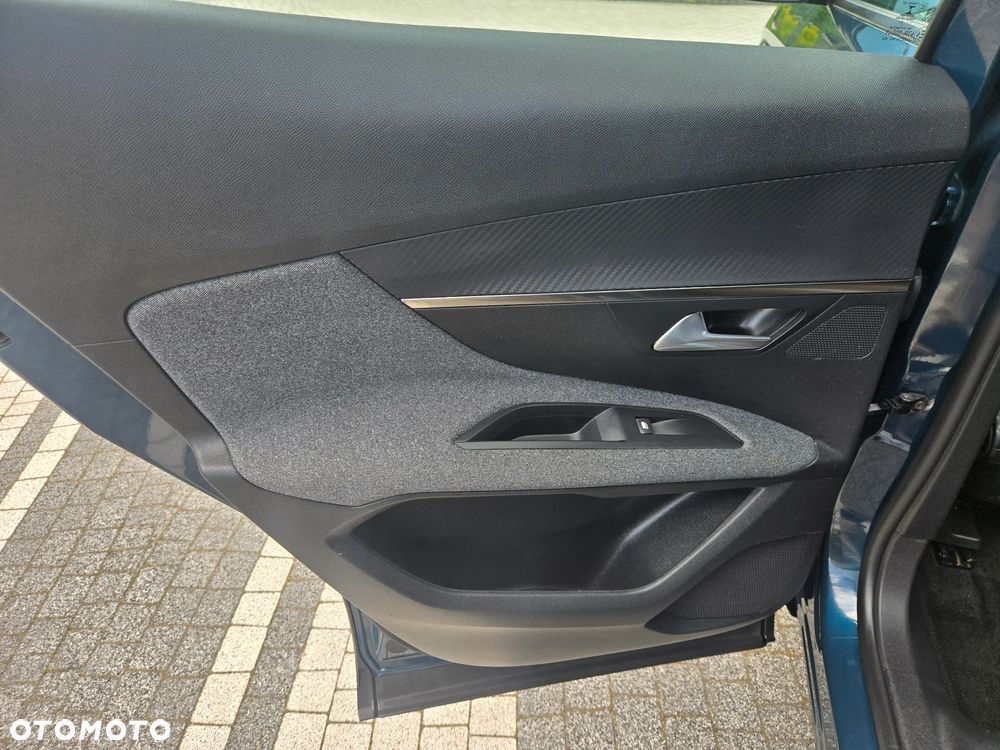 Peugeot 3008 PureTech 130 Stop & Start GPF Active - 13