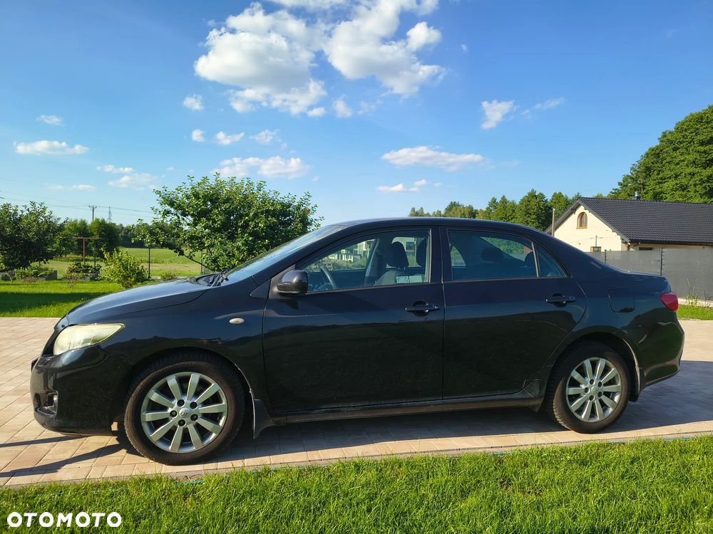 Toyota Corolla 1.4 D-4D Premium MM - 1
