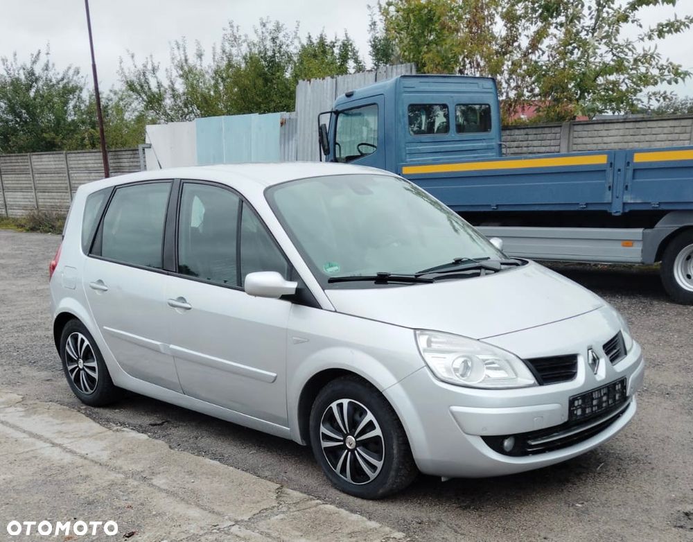 Renault Scenic 2.0 16V Privilege - 2
