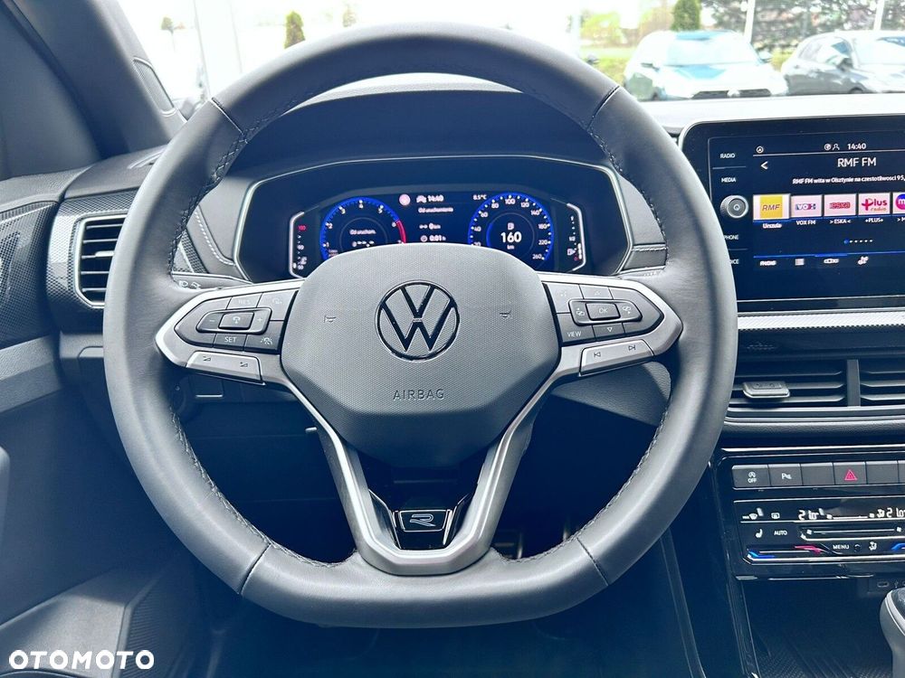 Volkswagen T-Cross - 17