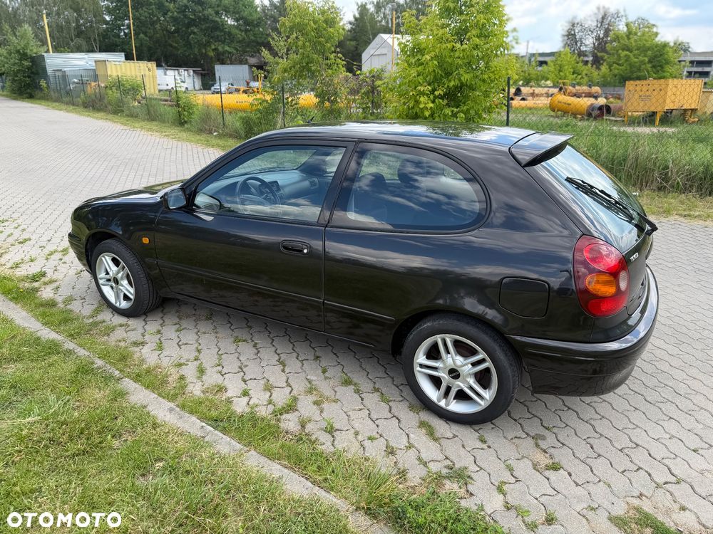 Toyota Corolla - 6