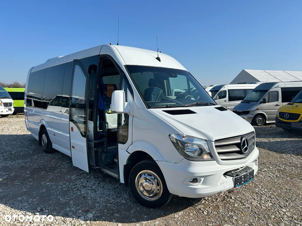 Mercedes-Benz Sprinter 519