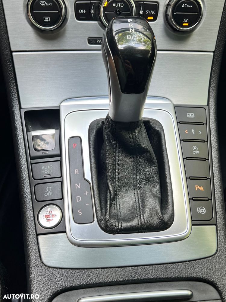 Volkswagen Passat - 6